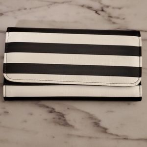 Black and White Stripped Wallet